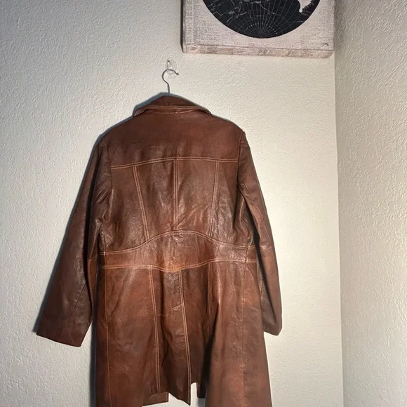 Wilson’s Leather Maxima Chocolate Trench Coat Size Medium - Picture 5 of 6